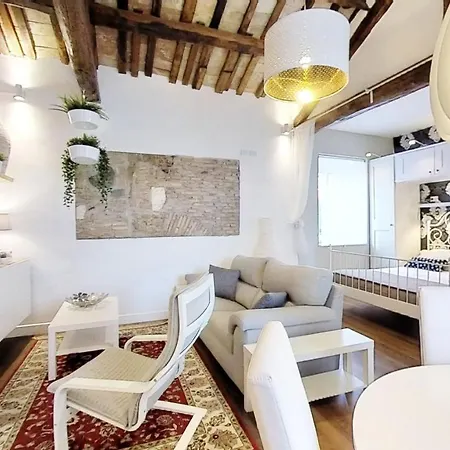 La Casa Nel Castello *
